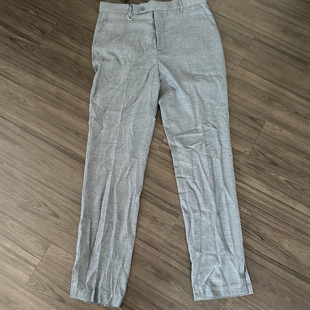 BoohooMAN Slim Fit Gray Dress Pants — Size 34R (NWT)